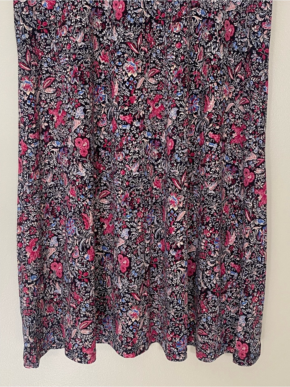BCBGeneration Ditsy Floral Mock Neck Dress Short Sleeve Pink Blue Large - Picture 3 of 9